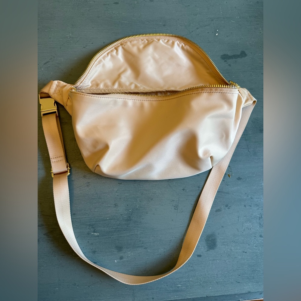 Jumbo Stoney Clover Fanny
